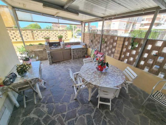 appartamento in vendita ad Ardea in zona Marina di Ardea