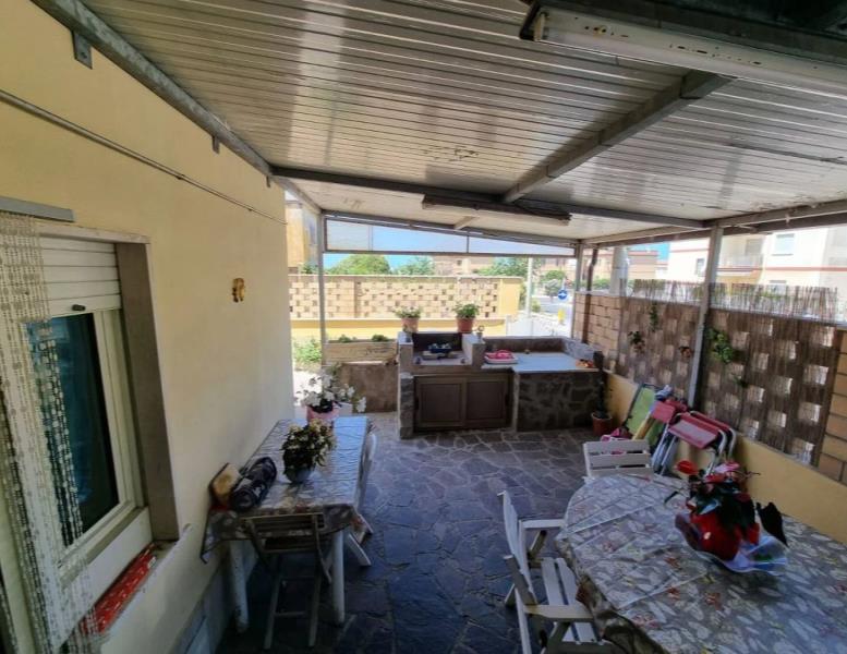 appartamento in vendita ad Ardea in zona Marina di Ardea