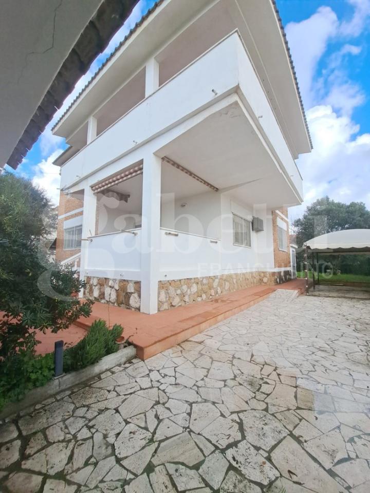 appartamento in vendita ad Ardea