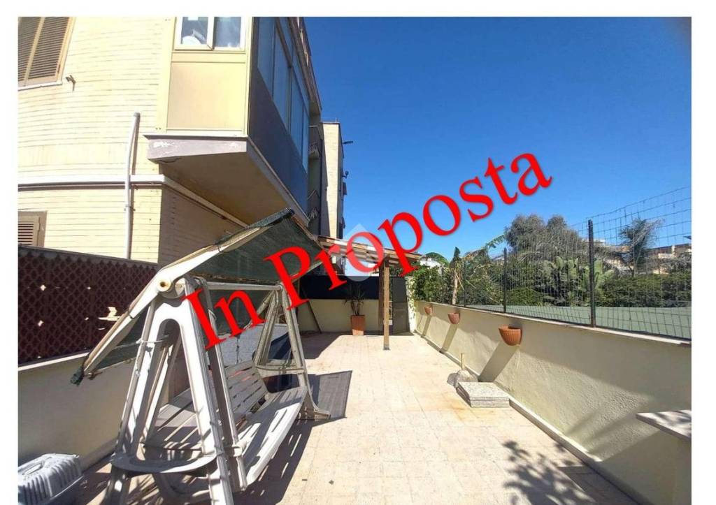 appartamento in vendita ad Ardea in zona Marina di Ardea
