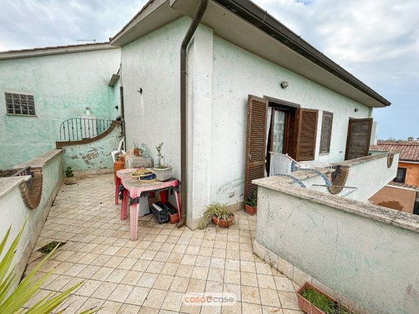 appartamento in vendita ad Ardea in zona Nuova Florida