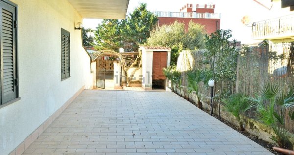 appartamento in vendita ad Ardea