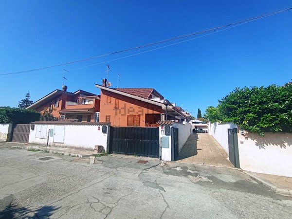 pentavano in vendita ad Ardea