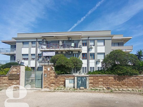 appartamento in vendita ad Ardea in zona Marina di Ardea