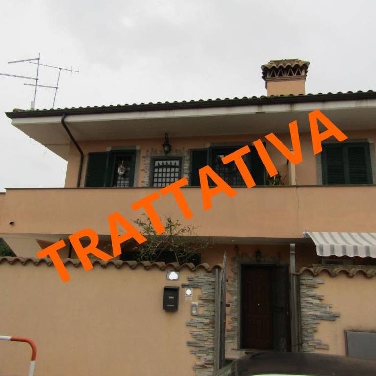 appartamento in vendita ad Ardea in zona Nuova Florida