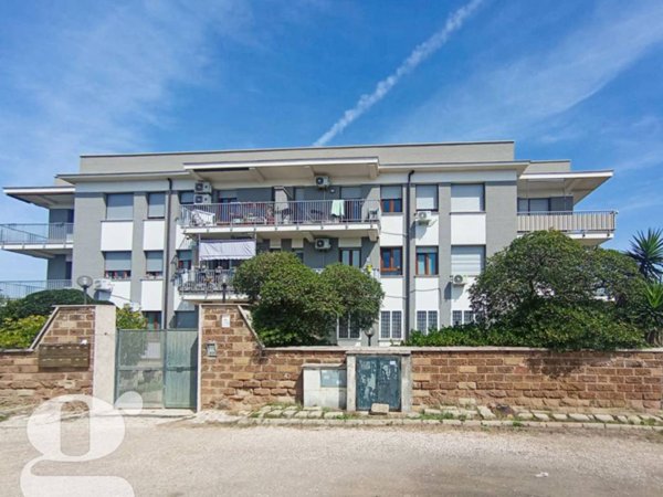 appartamento in vendita ad Ardea in zona Marina di Ardea