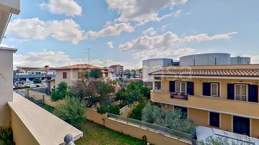 appartamento in vendita ad Ardea in zona Nuova California
