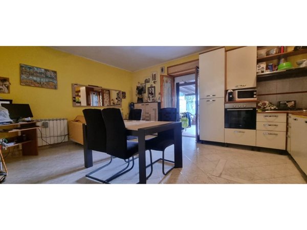 appartamento in vendita ad Ardea in zona Marina di Ardea