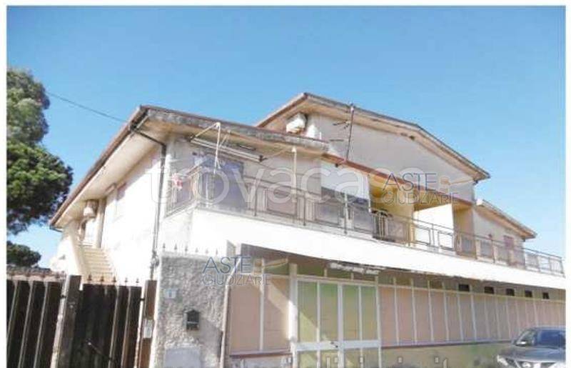casa indipendente in vendita ad Ardea in zona Banditella
