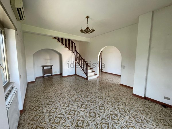 casa indipendente in vendita ad Ardea