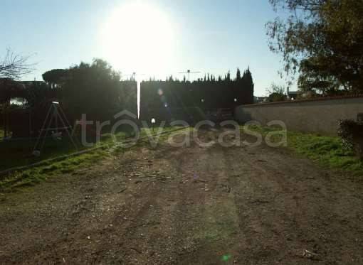 appartamento in vendita ad Ardea in zona Marina di Ardea