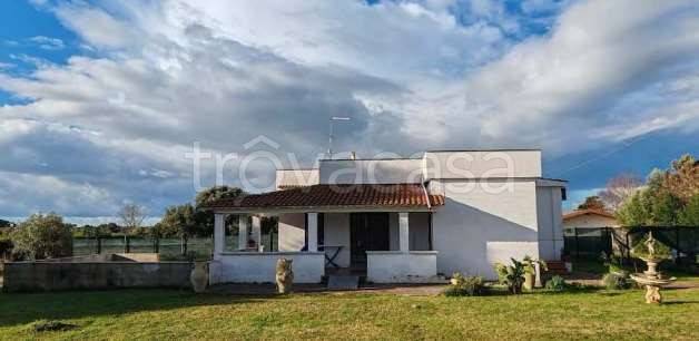 appartamento in vendita ad Ardea in zona Colle Romito