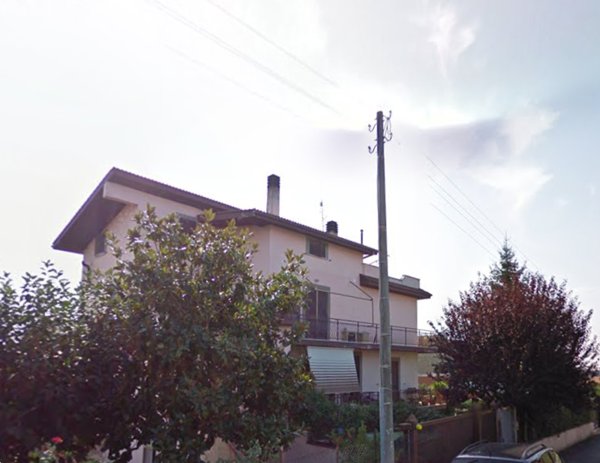appartamento in vendita ad Ardea in zona Villaggio Ardeatino