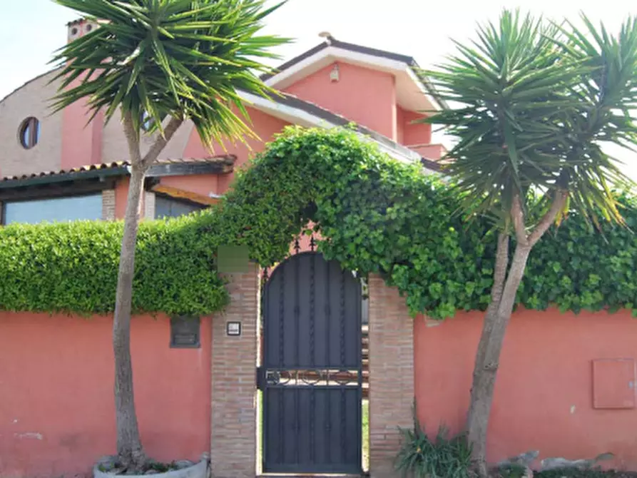 casa indipendente in vendita ad Ardea