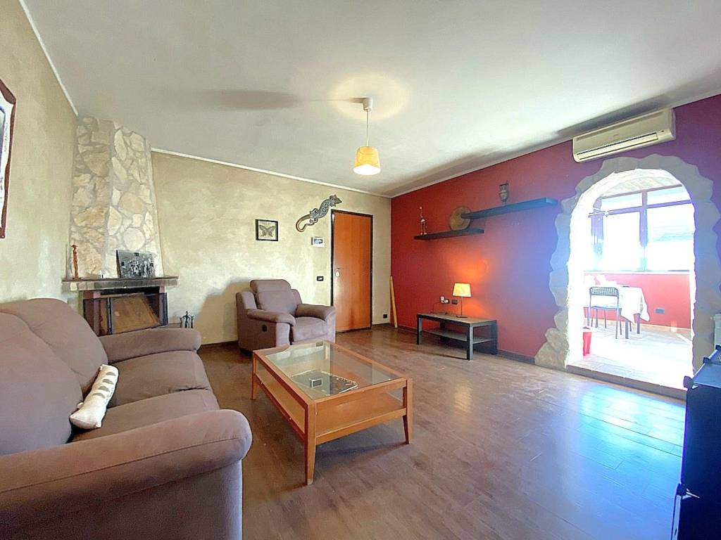 casa indipendente in vendita ad Ardea in zona Banditella