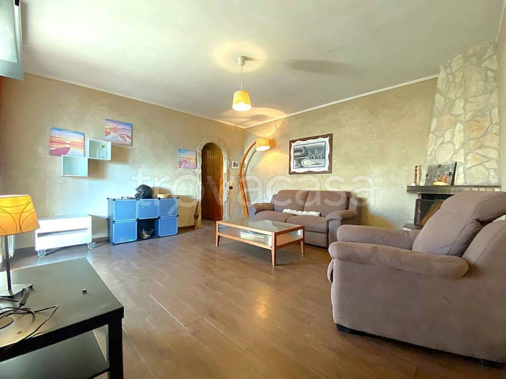 appartamento in vendita ad Ardea in zona Banditella