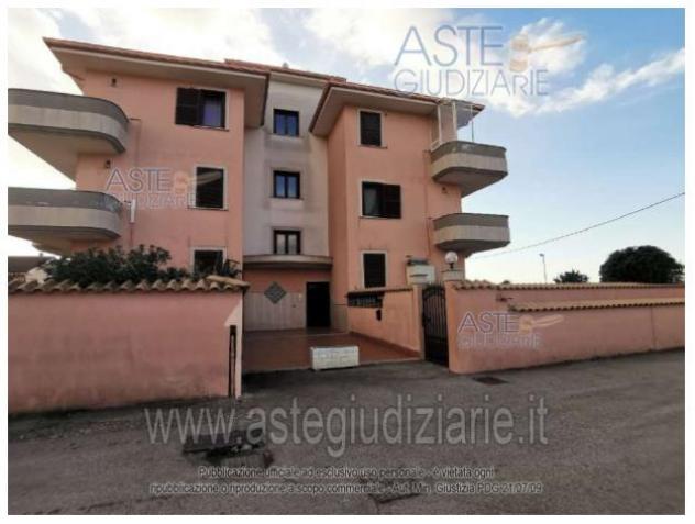 appartamento in vendita ad Ardea in zona Marina di Ardea