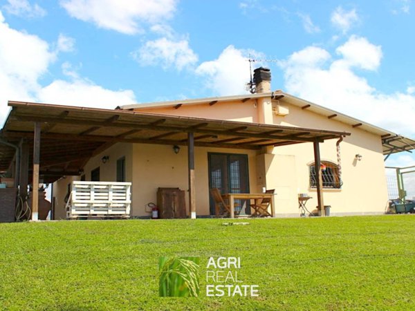 terreno agricolo in vendita ad Ardea in zona Castagnetta