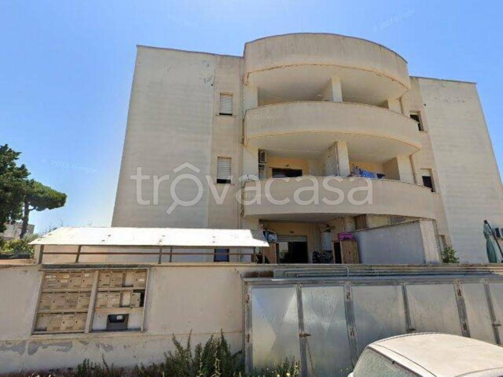 appartamento in vendita ad Ardea in zona Nuova California