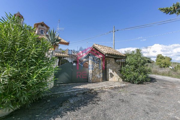 casa indipendente in vendita ad Ardea