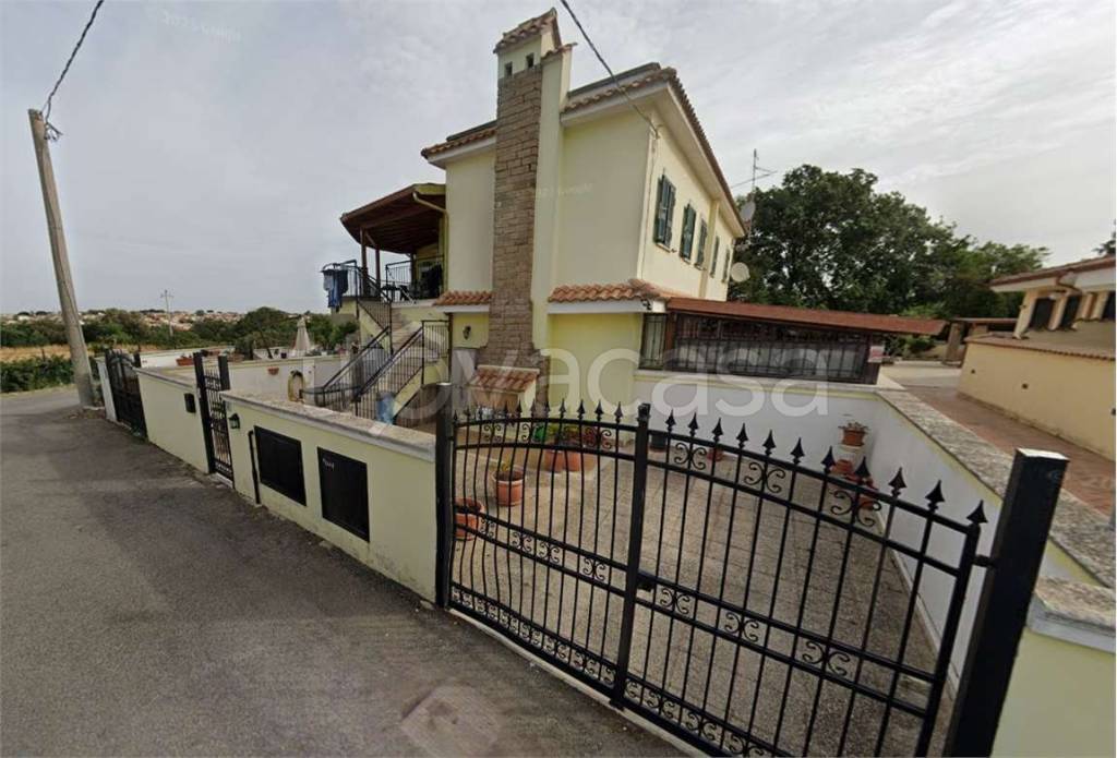 casa indipendente in vendita ad Ardea in zona Nuova Florida