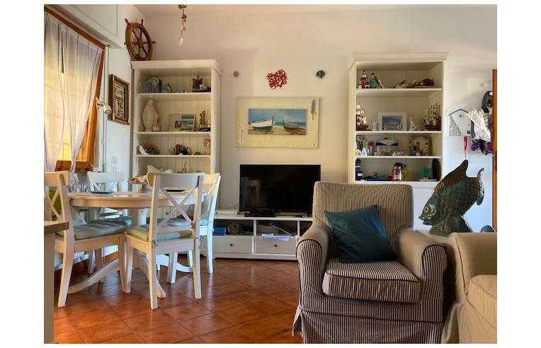 casa indipendente in vendita ad Ardea in zona Lido dei Pini