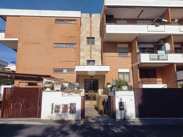 appartamento in vendita ad Ardea in zona Marina di Ardea