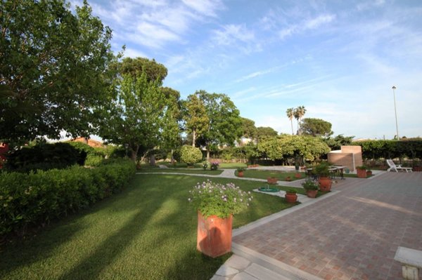 casa indipendente in vendita ad Ardea in zona Nuova California