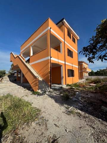 appartamento in vendita ad Ardea in zona Nuova Florida