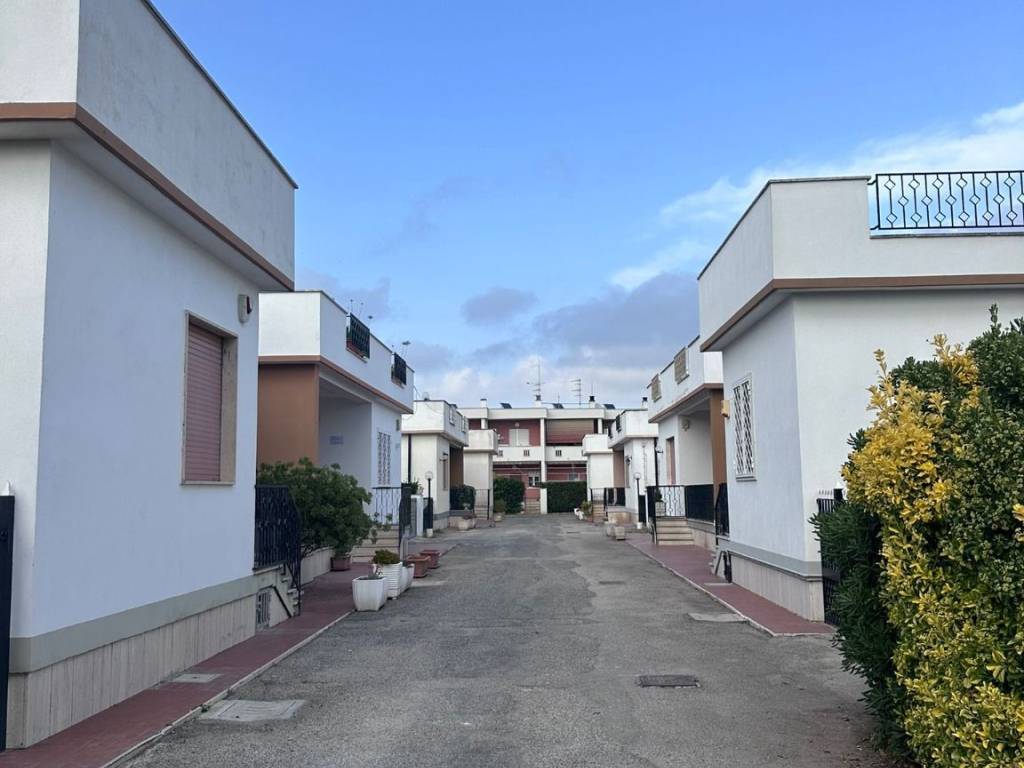 casa indipendente in vendita ad Ardea