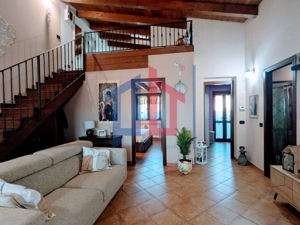 casa indipendente in vendita ad Ardea in zona Nuova Florida