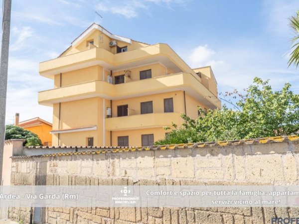 appartamento in vendita ad Ardea in zona Banditella