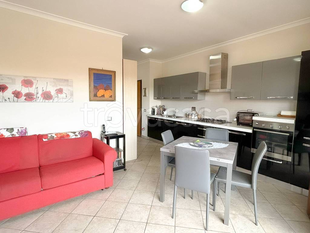 casa indipendente in vendita ad Ardea in zona Nuova California