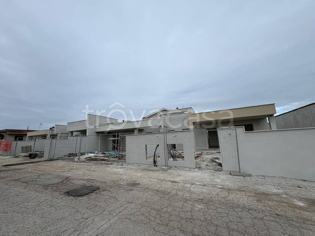 casa indipendente in vendita ad Ardea in zona Banditella