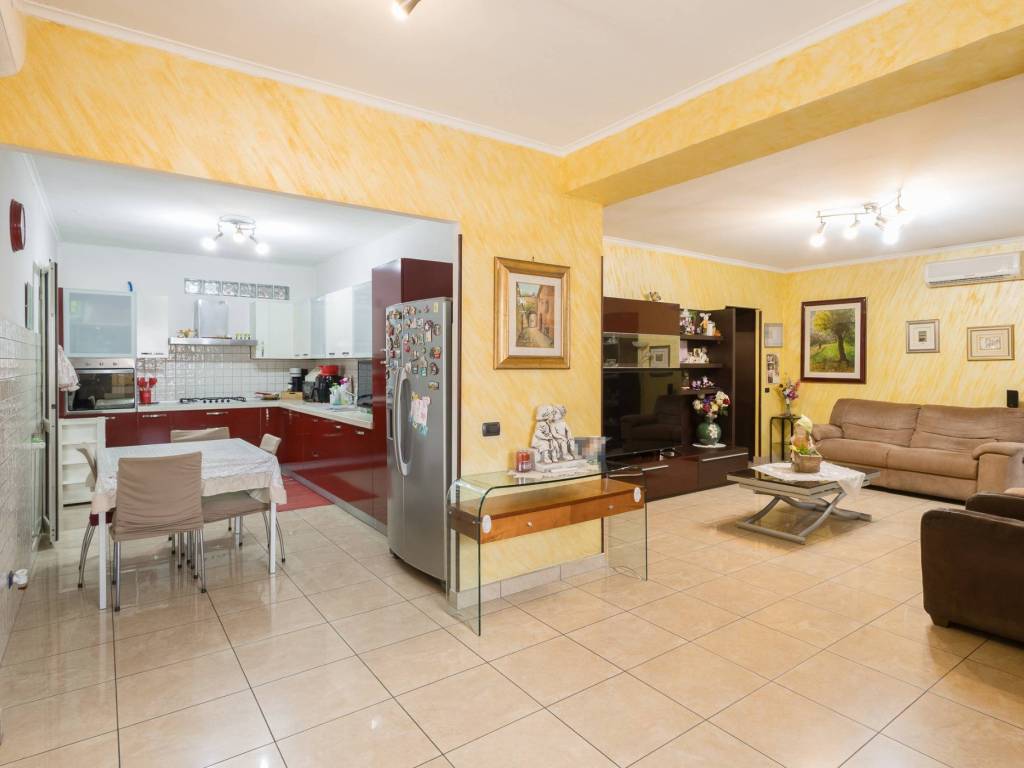 casa indipendente in vendita ad Ardea in zona Nuova Florida