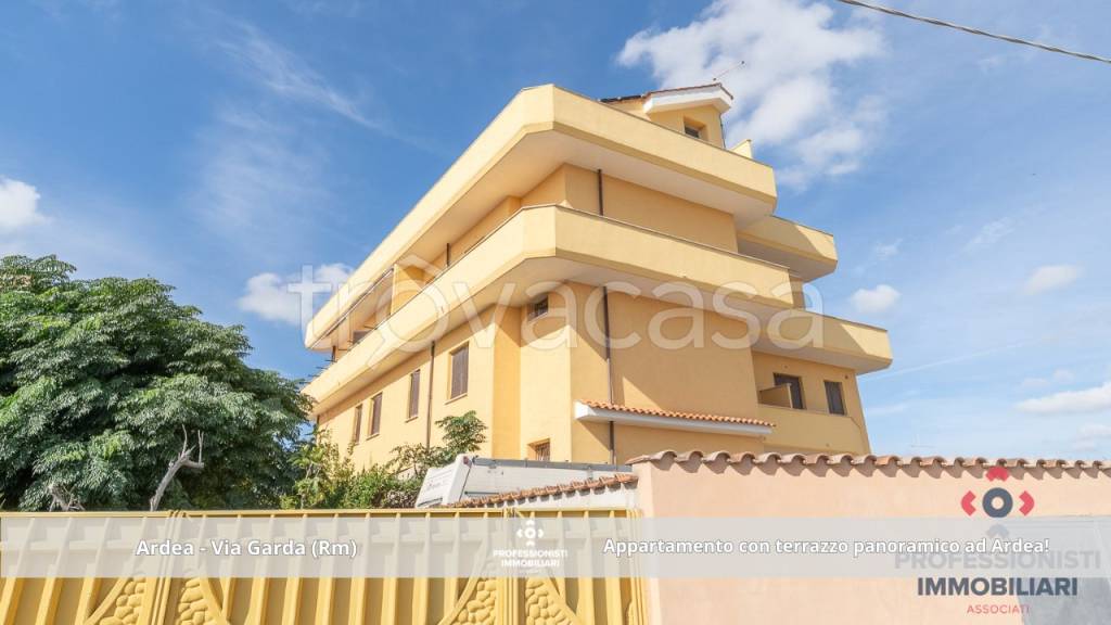 appartamento in vendita ad Ardea in zona Nuova Florida