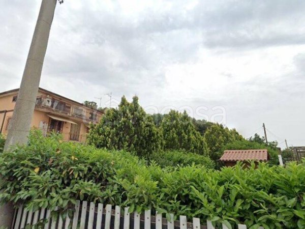 appartamento in vendita ad Ardea in zona Castagnola