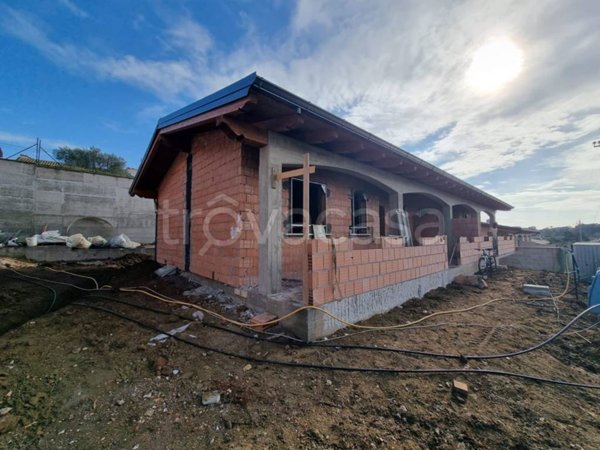 casa indipendente in vendita ad Ardea in zona Banditella
