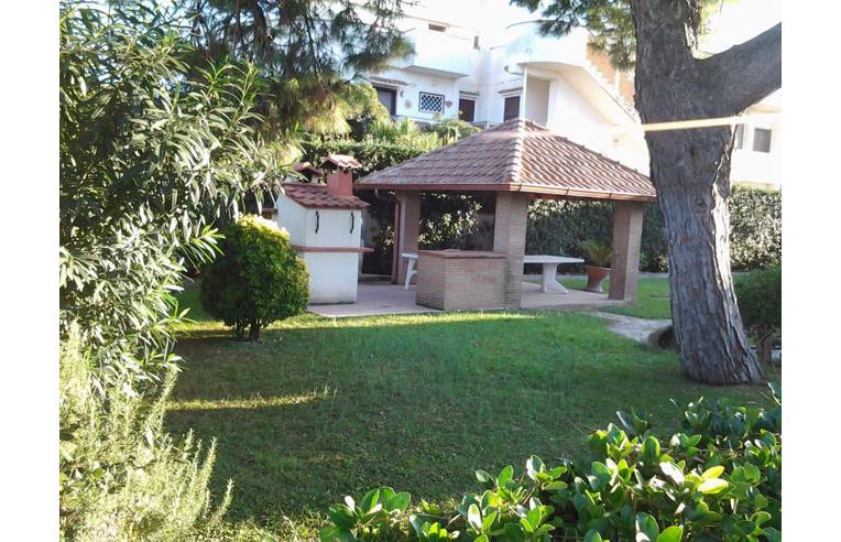 casa indipendente in vendita ad Ardea