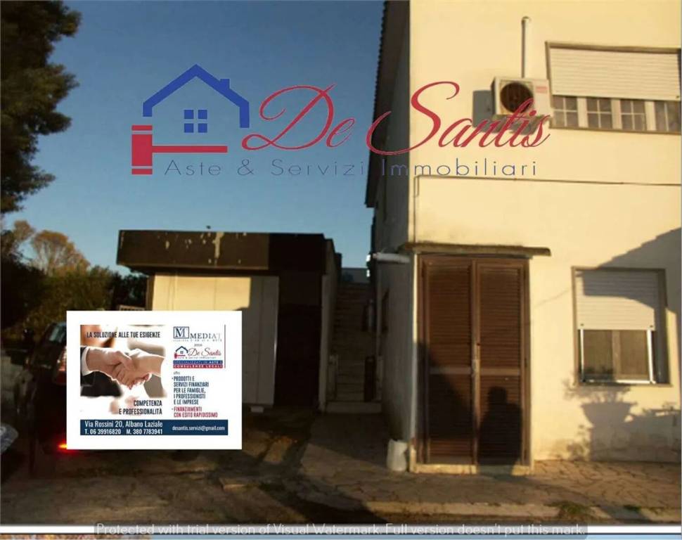 appartamento in vendita ad Ardea in zona Marina di Ardea