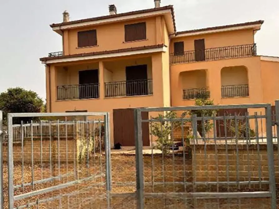 appartamento in vendita ad Ardea in zona Montagnano
