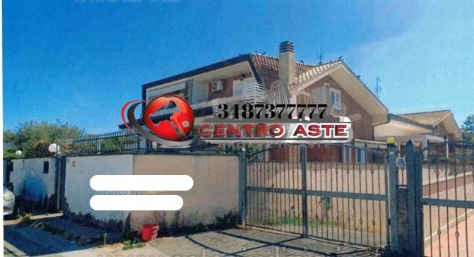 appartamento in vendita ad Ardea in zona Nuova Florida