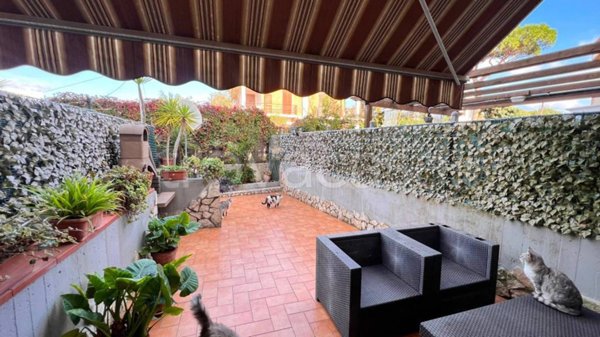 casa indipendente in vendita ad Ardea