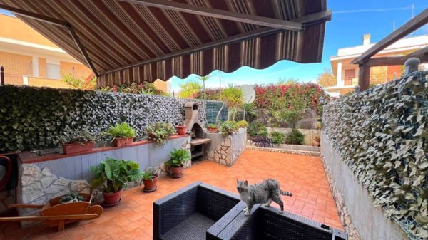 casa indipendente in vendita ad Ardea