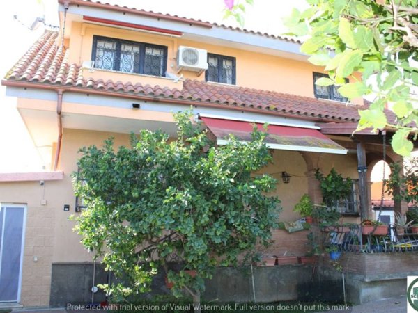 casa indipendente in vendita ad Ardea in zona Colle Romito