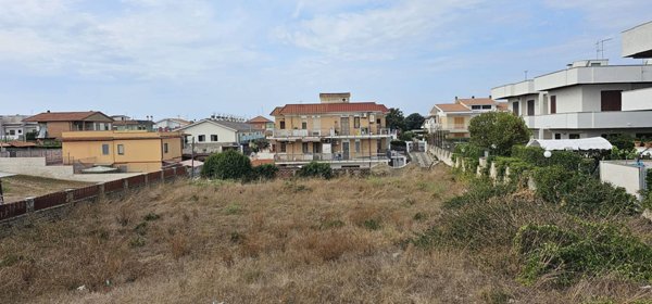 terreno edificabile in vendita ad Ardea