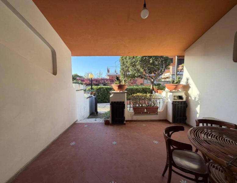 casa indipendente in vendita ad Ardea in zona Marina di Ardea