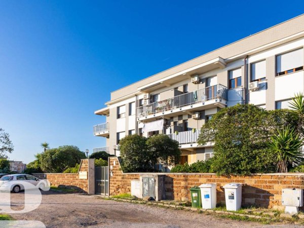 appartamento in vendita ad Ardea in zona Marina di Ardea