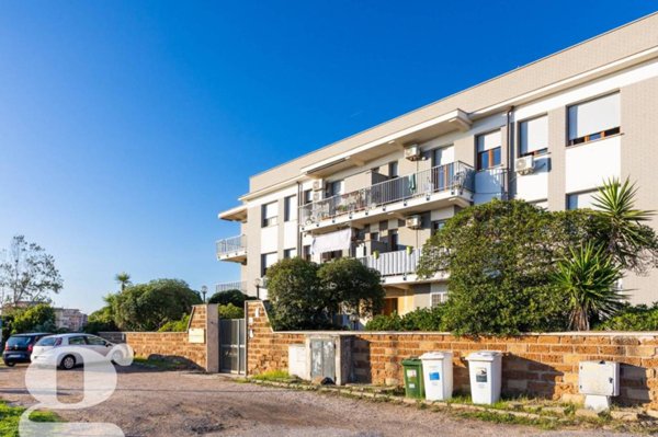 appartamento in vendita ad Ardea in zona Marina di Ardea