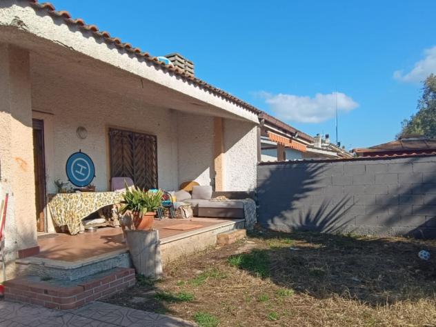 casa indipendente in vendita ad Ardea in zona Colle Romito